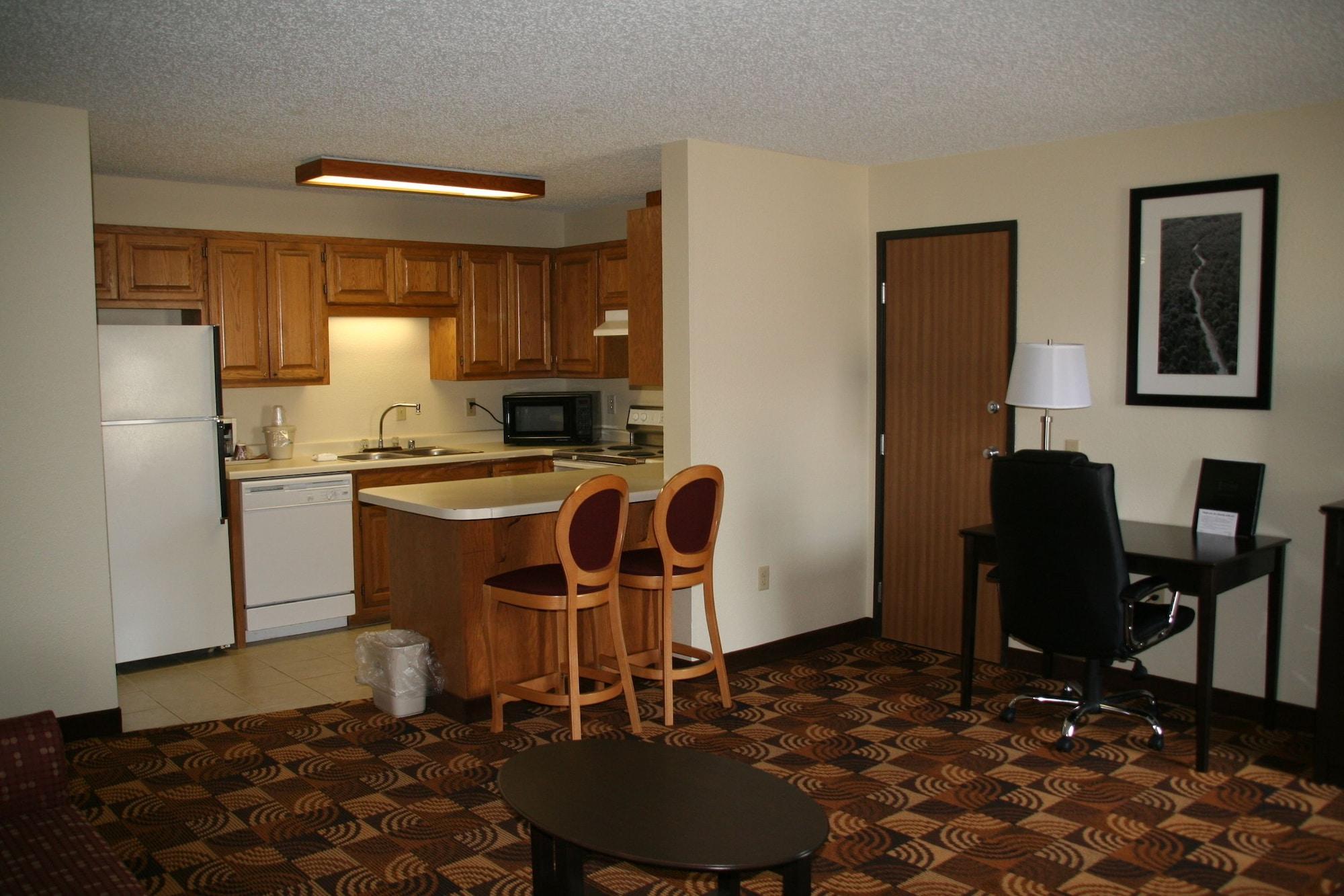 Americinn By Wyndham Elkhorn Near Lake Geneva Exterior photo