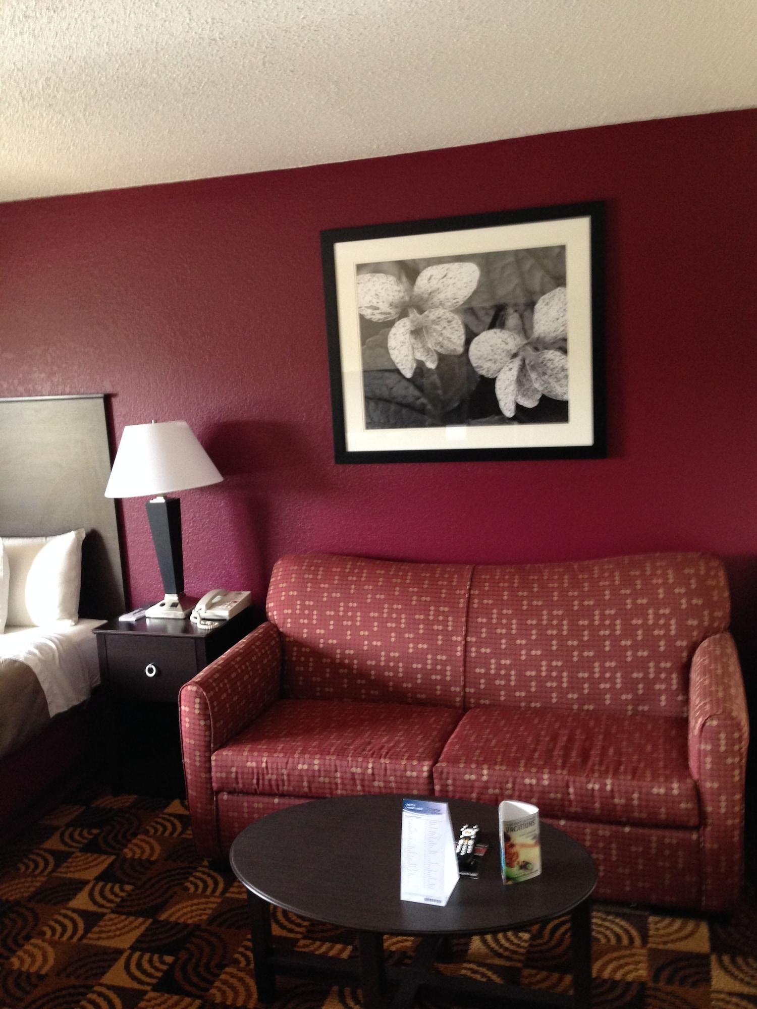 Americinn By Wyndham Elkhorn Near Lake Geneva Exterior photo
